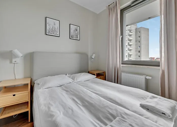 아파트 Garden Gate Old Town Parking 그단스크