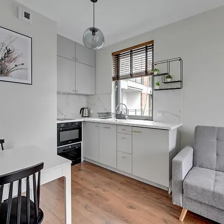 Garden Gate Old Town Parking شقة