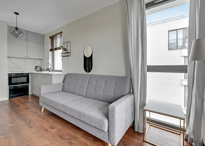 Garden Gate Old Town Parking * غدانسك