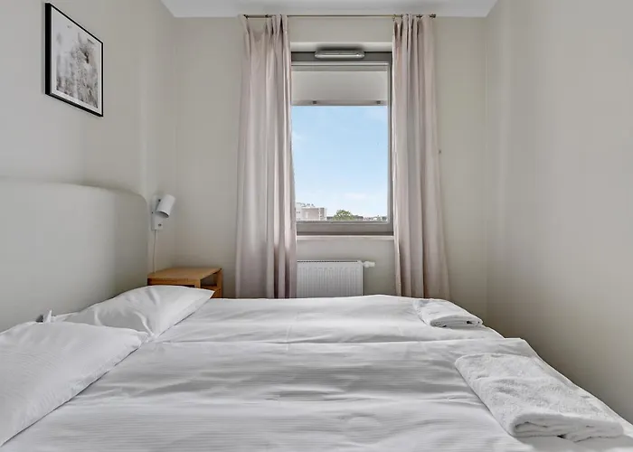 Garden Gate Old Town Parking